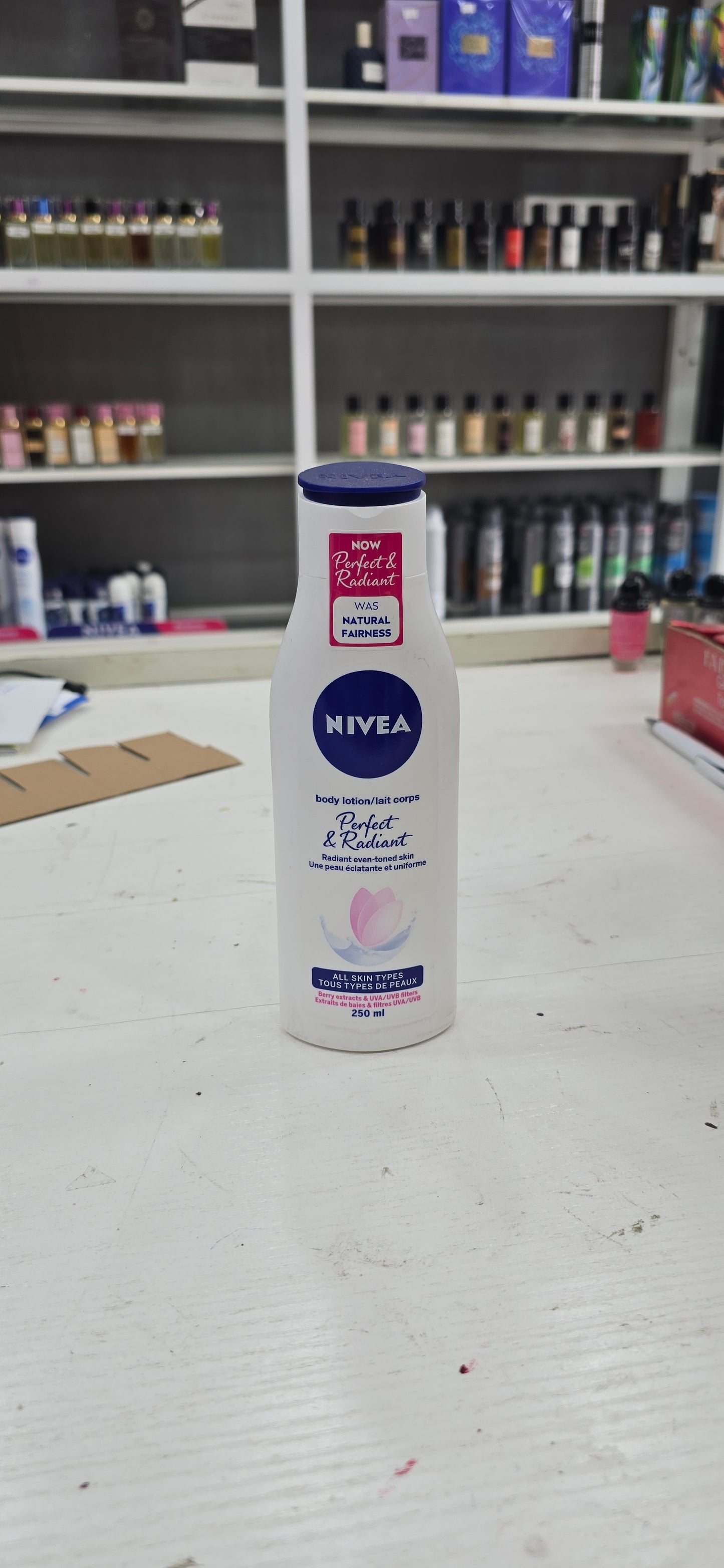 NIVEA BODY LOTION PERFECT ET RADIANT