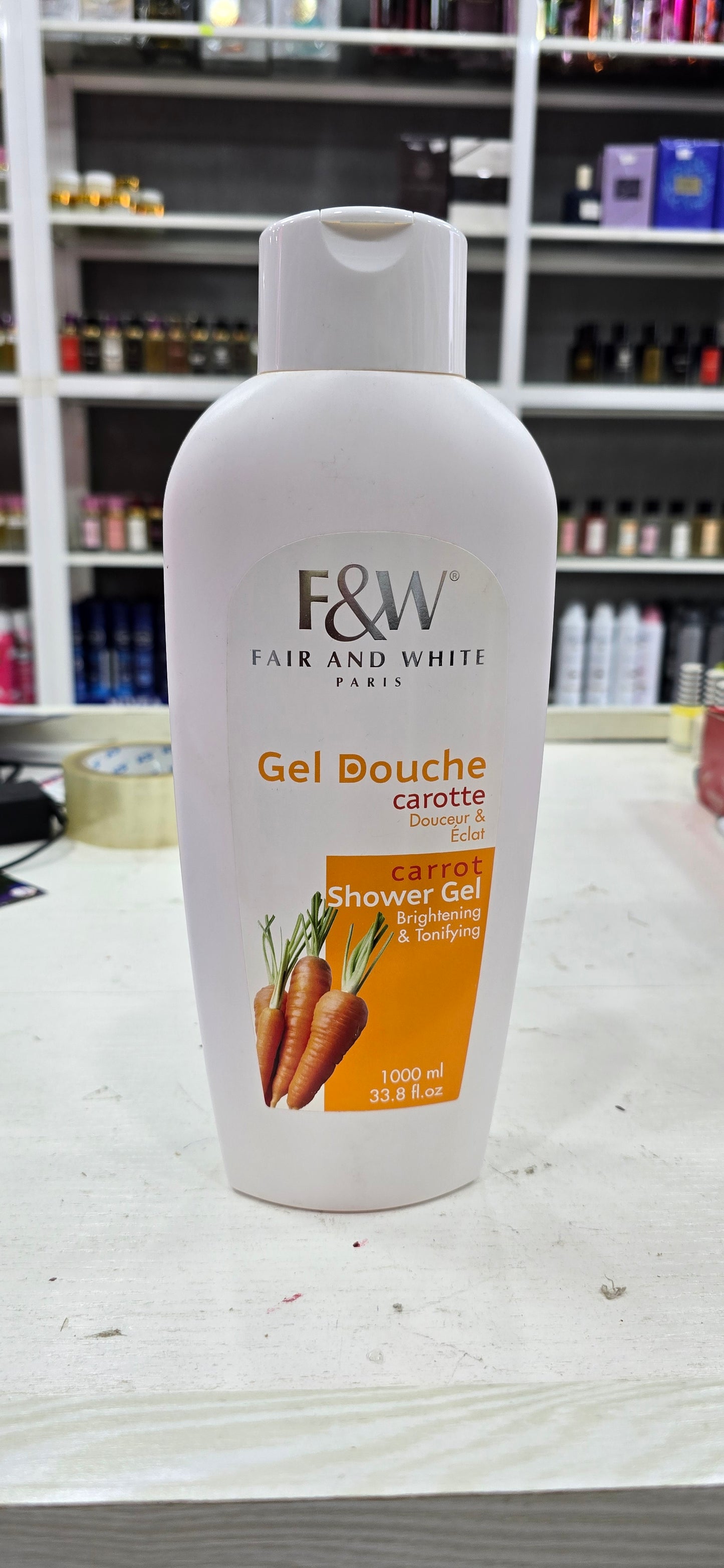 FAIR AND WHITE GEL DOUCHE CAROTTE DOUCEUR ET ECLAT