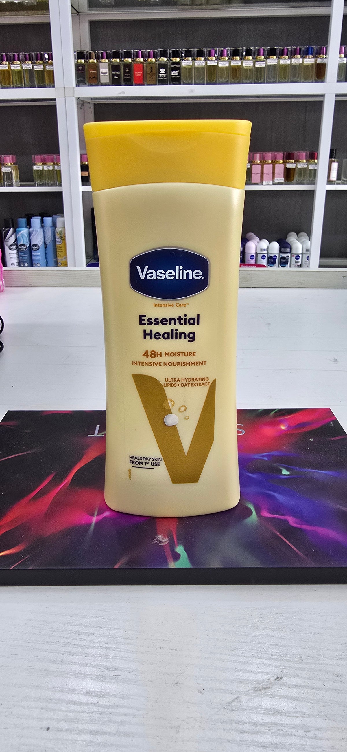 VASELINE 400ML LAIT ESSENTIAL HEALING